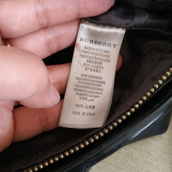 Burberry Leather Cross Body Bag - Picture 11 of 16